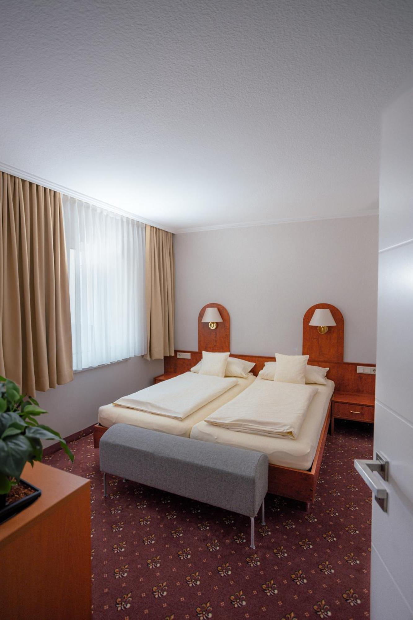 Ferienhotel Wolfsmuehle Rodishain Luaran gambar